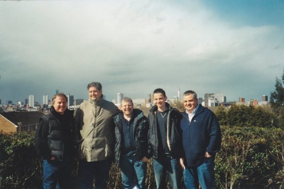 254045_10150281338042658_3974346_n