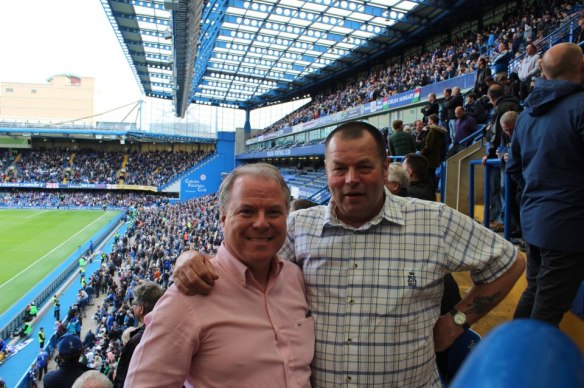 320870_10151636689842658_337355937_n