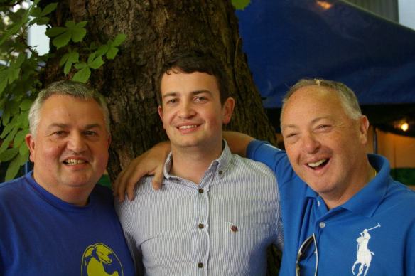 556260_10150973191822658_883307525_n