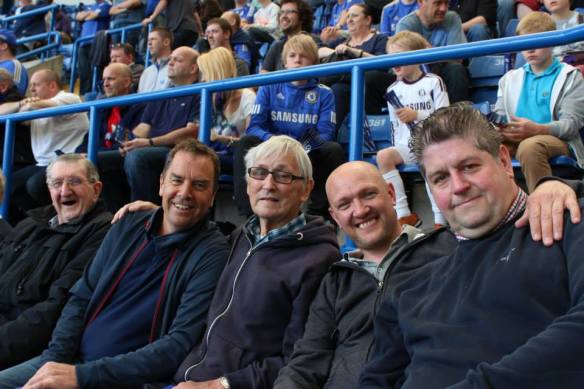 970492_10151671757792658_581881971_n