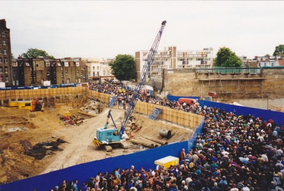 199901_10150170347272658_5603989_n