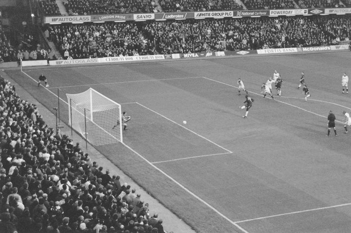 228112_10150241100077658_4676966_n