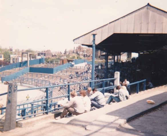 264445_10150303624287658_8062061_n