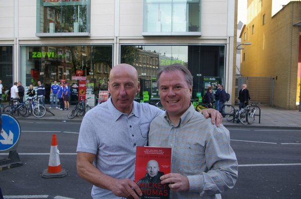 1930932_36728137657_196_n